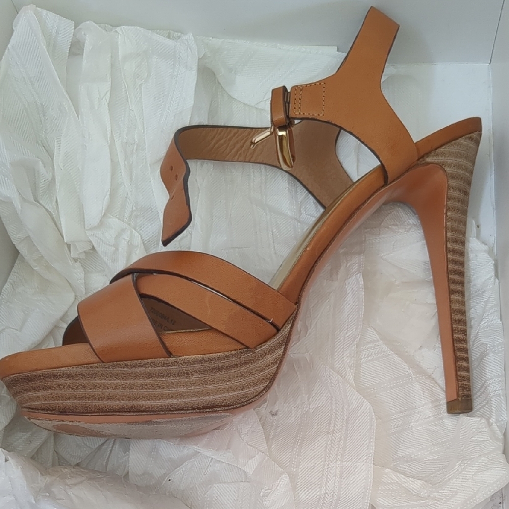 Coach Dani Ginger Leather Heels with Ankle Strap - Picture 5 of 9